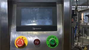 Ultrasoinu zigilatzeko hodi kosmetikoak betetzeko makina