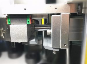 Ultrasoinu zigilatzeko hodi kosmetikoak betetzeko makina